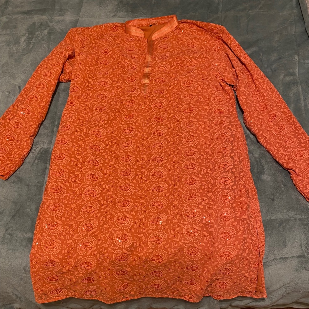Men orange sherwani